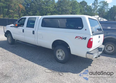 2012 Ford F-250 Xl из США, поврежденный, VIN 1FT7W2B65CEA43976